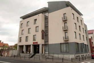 Vizitează Hotel Regal Cazare Hotel Regal