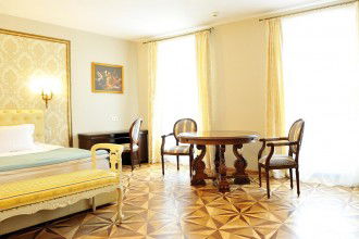 Vizitează Safrano Palace Cazare Safrano Palace