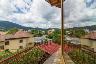 Camere Laura Brașov Vedere de ansamblu Laura Brașov