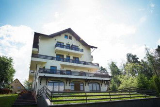 Camere Pensiunea Toscana Brașov Vedere de ansamblu Pensiunea Toscana Brașov