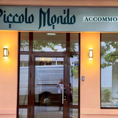 Accommodation PICCOLO MONDO Bucuresti Gallery PICCOLO MONDO Bucuresti