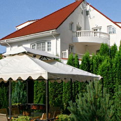Vizitează Boutique Club Austria Bușteni Imagine Boutique Club Austria Bușteni