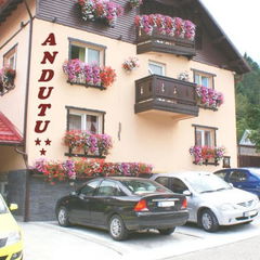 Vizitează Casa Andutu Bușteni Galerie Casa Andutu Bușteni