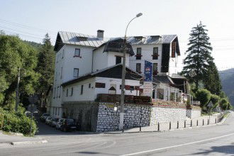 Rezervă Hotel Paraul Rece Imagine Hotel Paraul Rece