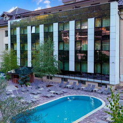 Accommodation Hotel Izvoare Calimanesti Caciulata Căciulata