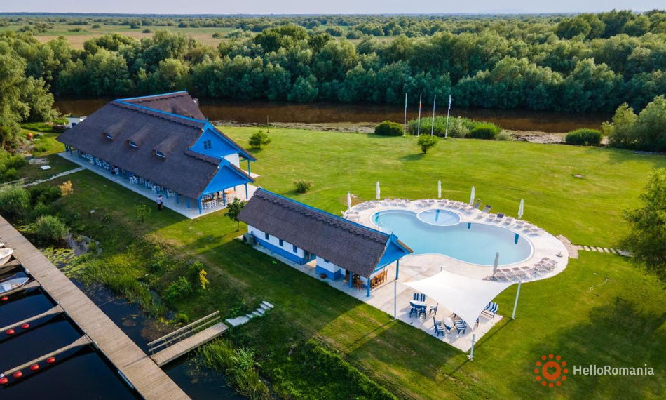 Rezervă Cherhana Crișan Galerie Cherhana Crișan