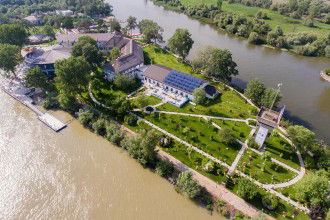 Rezervă Lebada Luxury & Spa Crișan Cazare Lebada Luxury & Spa Crișan