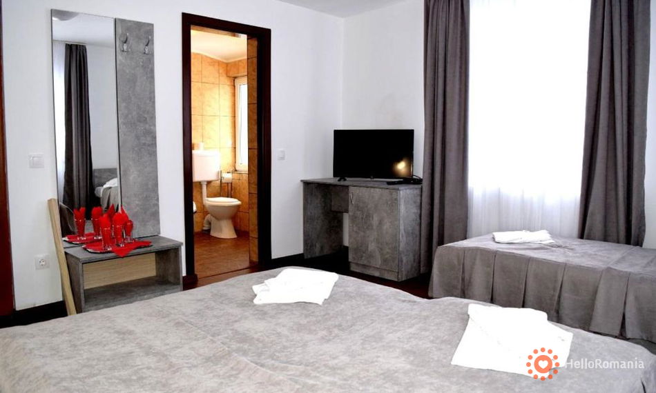 Accommodation Vila Bradul Lacu Roșu