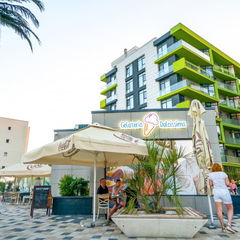 Rezervă Alezzi Beach Mamaia-Sat Cazare Alezzi Beach Mamaia-Sat
