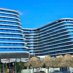 Foto White Titanic Mamaia-Sat