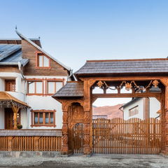 Accommodation Pensiunea Dacii Liberi Petrova Overview Pensiunea Dacii Liberi Petrova