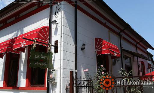 Book Pensiunea La Storia Pitești Accommodation Pensiunea La Storia Pitești