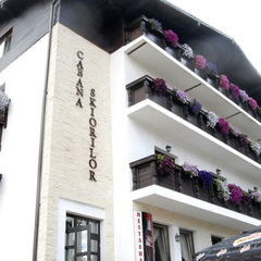 Vedere de ansamblu Schiorilor 