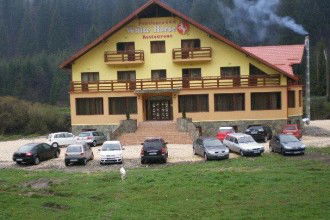 Camere Pensiunea White Horse Cazare Pensiunea White Horse