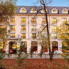 Vedere de ansamblu Grand Sofianu 