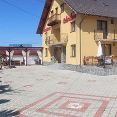 Camere Pensiunea BELVEDERE Râșnov Foto Pensiunea BELVEDERE Râșnov