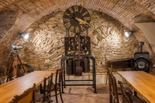 Pensiune Muzeu The Throne 3* - acces gratuit Casa Breslelor+Casa Armelor