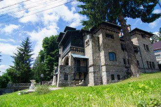 Camere Cu Farfurii Sinaia Foto Cu Farfurii Sinaia