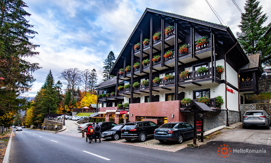 Overview Casa Iris Hotel si Restaurant 