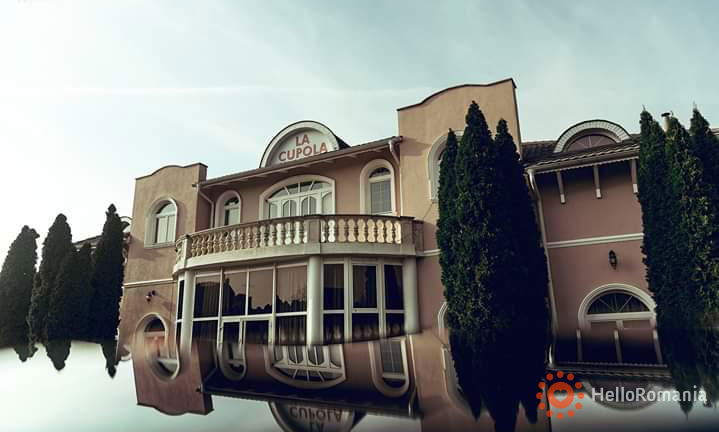 Foto PENSIUNEA LA CUPOLA Târgu Mureș