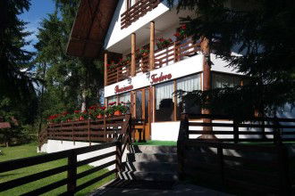 Camere Pensiunea Teodora Vedere de ansamblu Pensiunea Teodora